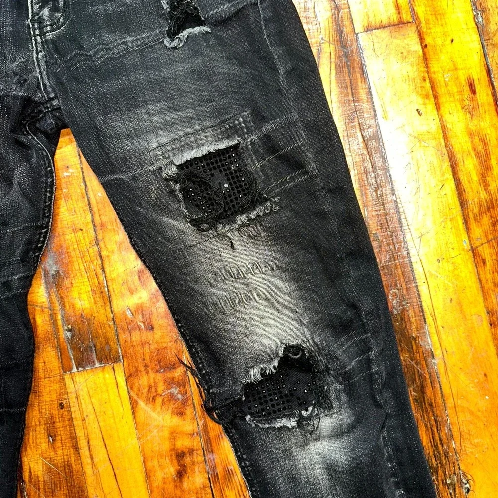 Platini Jeans Women's Size 30 Black Denim Skinny Leg Heavily Distressed‎ Ripped